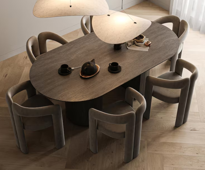 Voordelen van een houten ovale eettafel op maat gemaakt